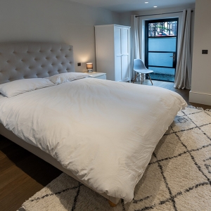 Basement Double Bedroom London PR-SP3